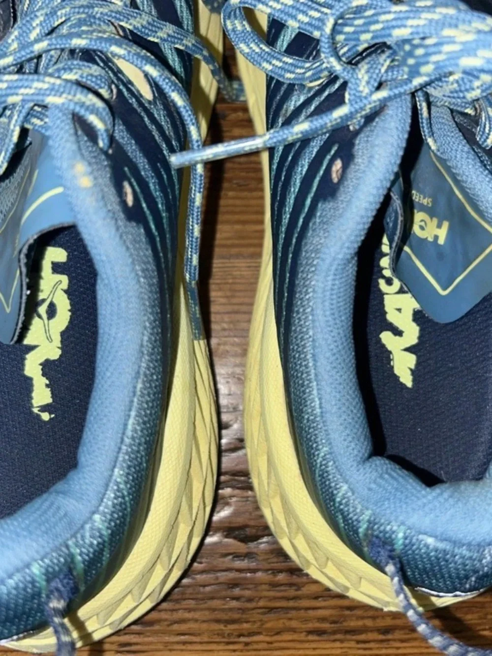 Hoka One One hoka one